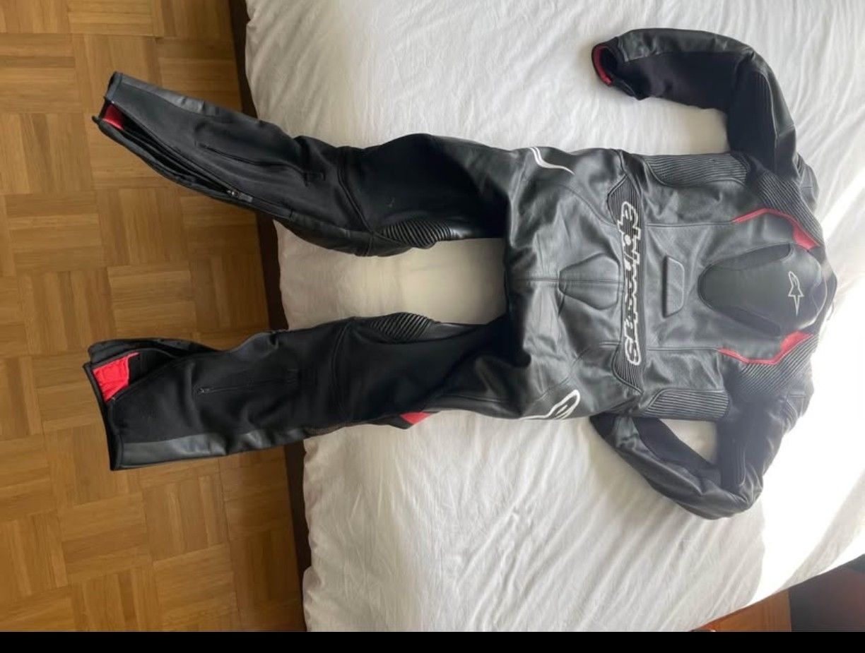 Alpinestars Lotti di vestiti: Combinaison moto Alpinestar – Usato da Genève venduto da Alex.Armada 1