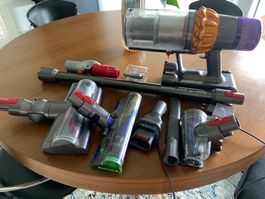 Dyson V15 Detect Absolute Staubsauger