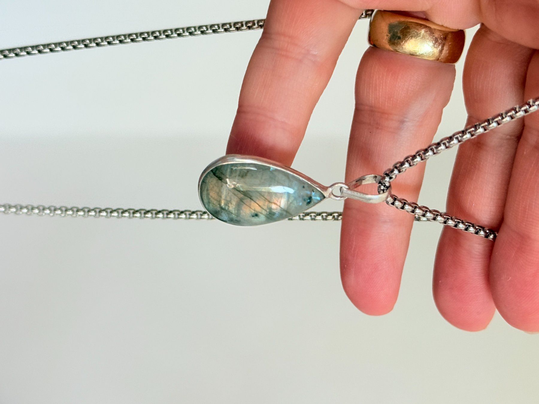 Catenine: Labradorite necklace – Nuovo e nell'imballaggio originale da Genève venduto da AGBERG 6