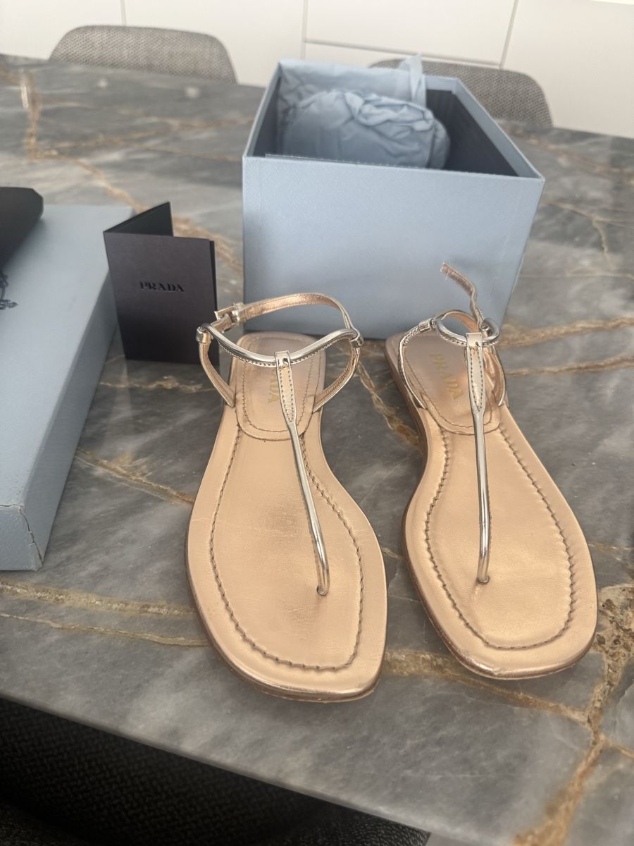 Prada Scarpe da donna: Prada sandali da donna oro 36 usati – Usato da cadempino venduto da fio_cbt9 5