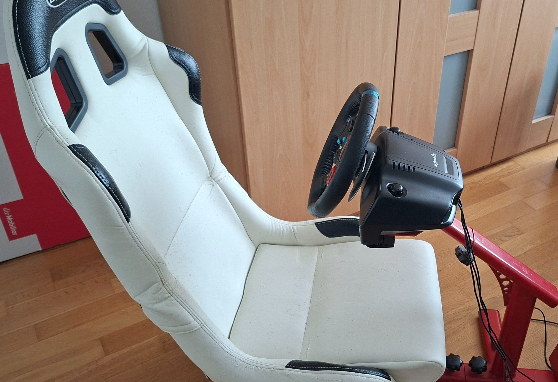 Logitech Controller: Sim-Racing Setup mit Logitech G29 – Gebraucht aus Tafers von jos_bd8n