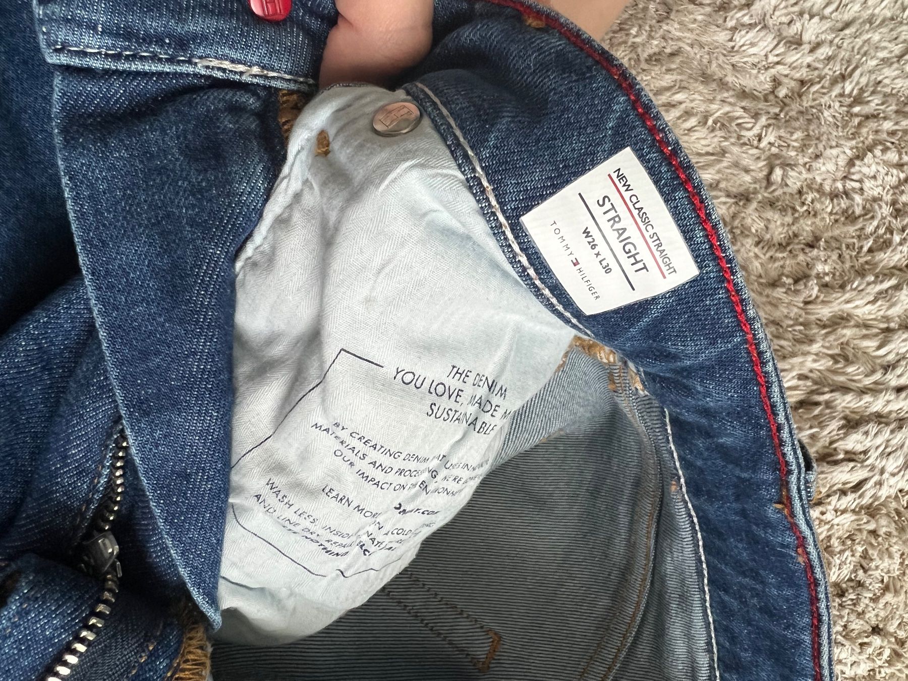 Tommy Hilfiger Jeans: Tommy Hilfiger Jeans, like new – Neu (gemäss Beschreibung) aus Sattel von Zlata1 5