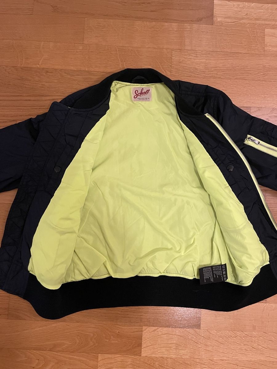 Schott Jacken: Schott Bomberjacke Navy/Neon – Gebraucht aus Zürich von Tinu_85 2
