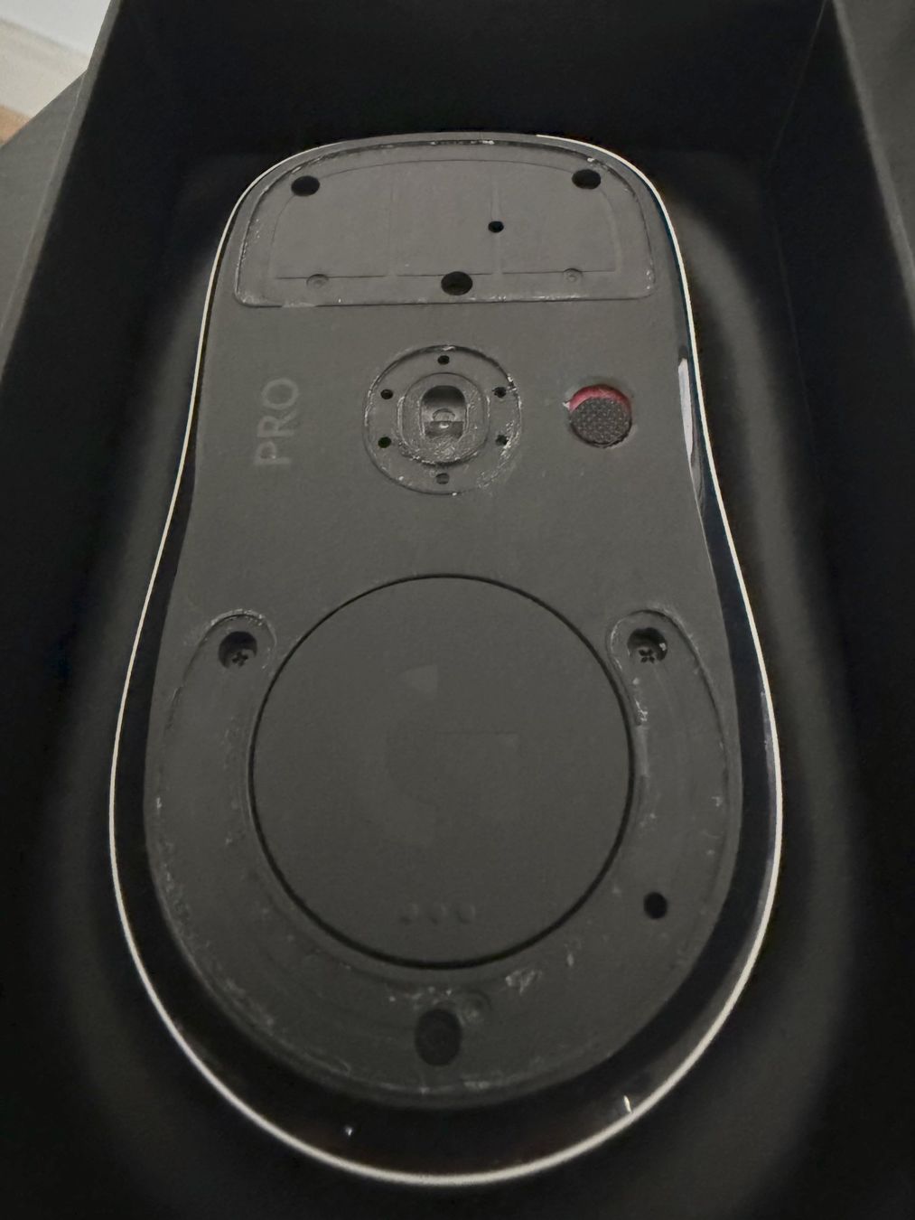 Logitech Mouse: Logitech Pro X Superlight sans patins – Usato da Yverdon-les-bains venduto da zbi_vtl6 2