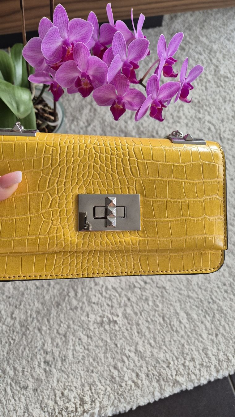 Borse da donna: Carpisa gelbe Tasche – Nuovo (secondo la descrizione) da Romanshorn venduto da Eleony 1