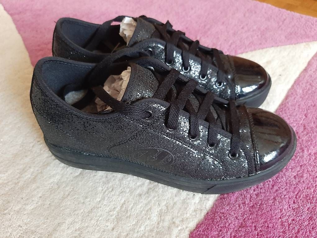 Damenschuhe: Heelys Grösse 40,5 – Gebraucht aus Lausanne von ftrevaz 1