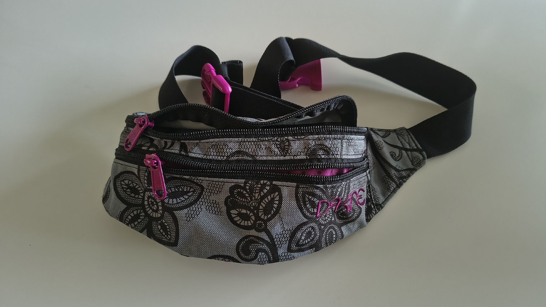 Dakine Taschen: Bauchtasche Dakine – Gebraucht aus Urtenen-Schönbühl von m.schneider85