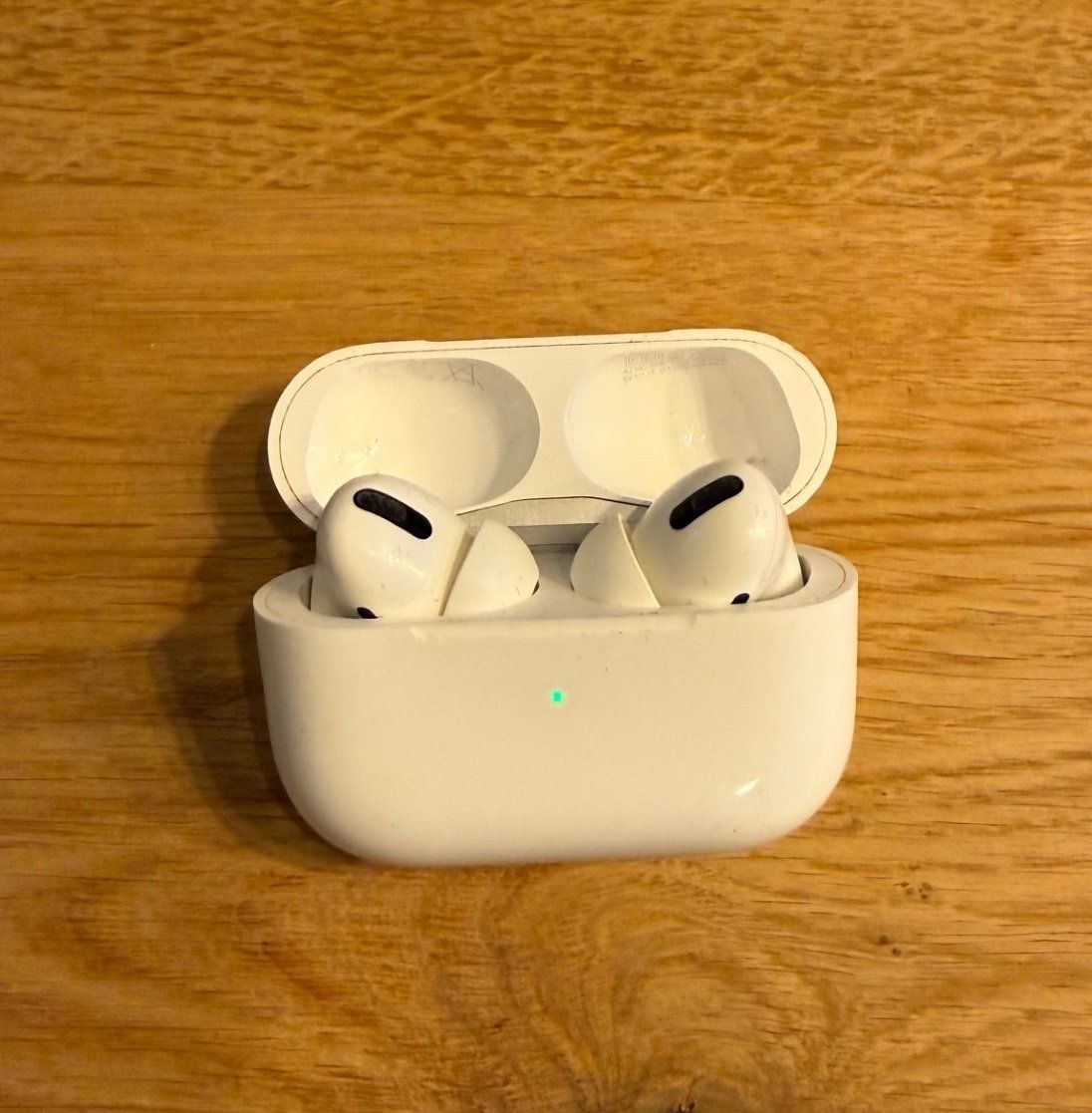 Apple Cuffie: Apple Airpods Pro (Gen. 1) – Usato da Bülach venduto da Murmy 3