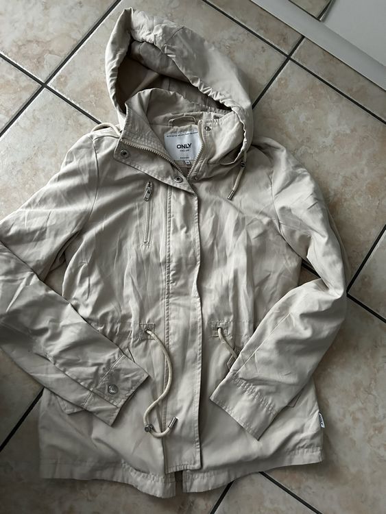 Only Vestes: Giacca Only grXS – D'occasion à Cugnasco par sd1520
