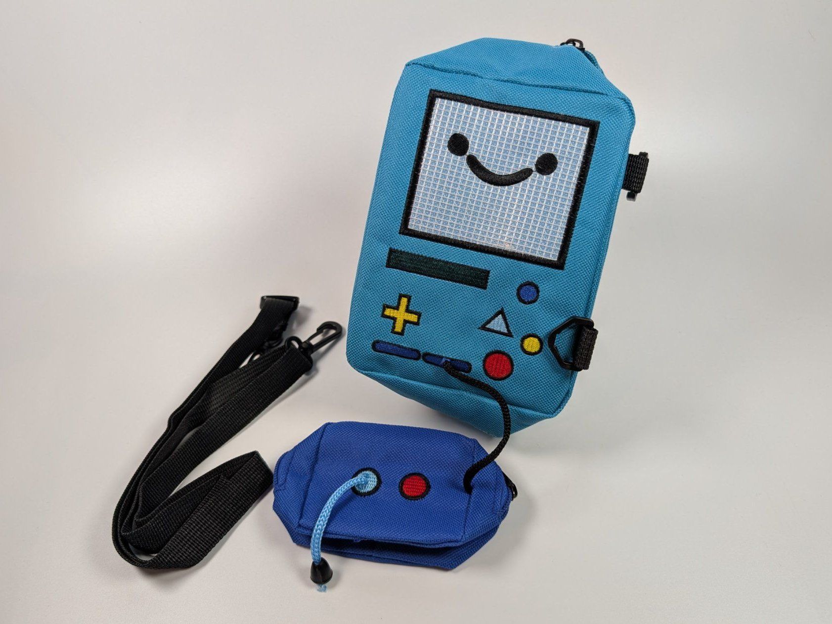 Taschen: BMO Gameboy-Style Umhängetasche – Neu (gemäss Beschreibung) aus Ostermundigen von TradeLab