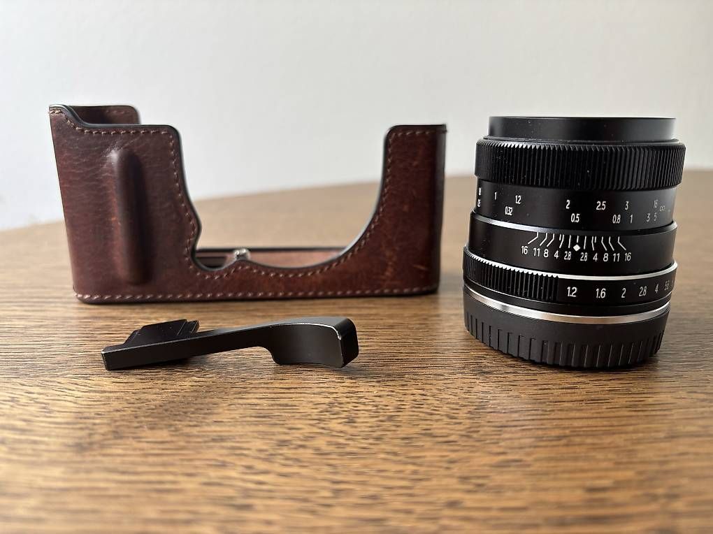 Fotocamera: Fujifilm X-E4 with accesories – Usato da Basel venduto da jp.bs 4