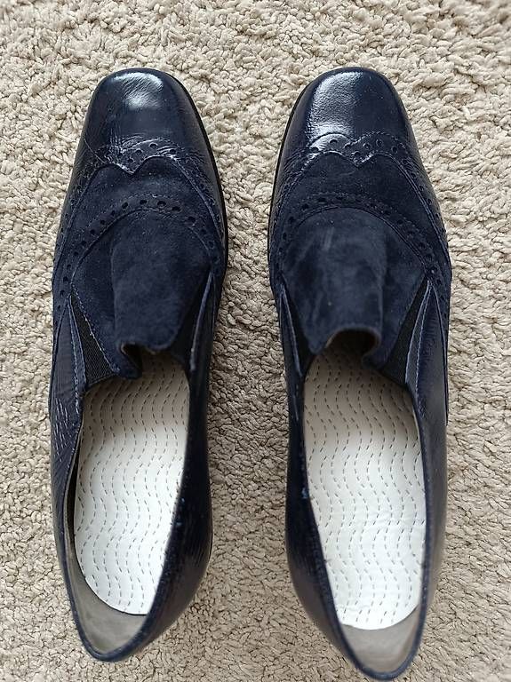 Scarpe da donna: Damenschuhe – Usato da Rudolfstetten venduto da Fotorobi