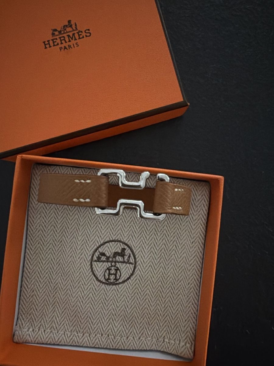 Hermès Bracelets: Hermes Armbad – D'occasion à Zürich par by.mr.evans 2
