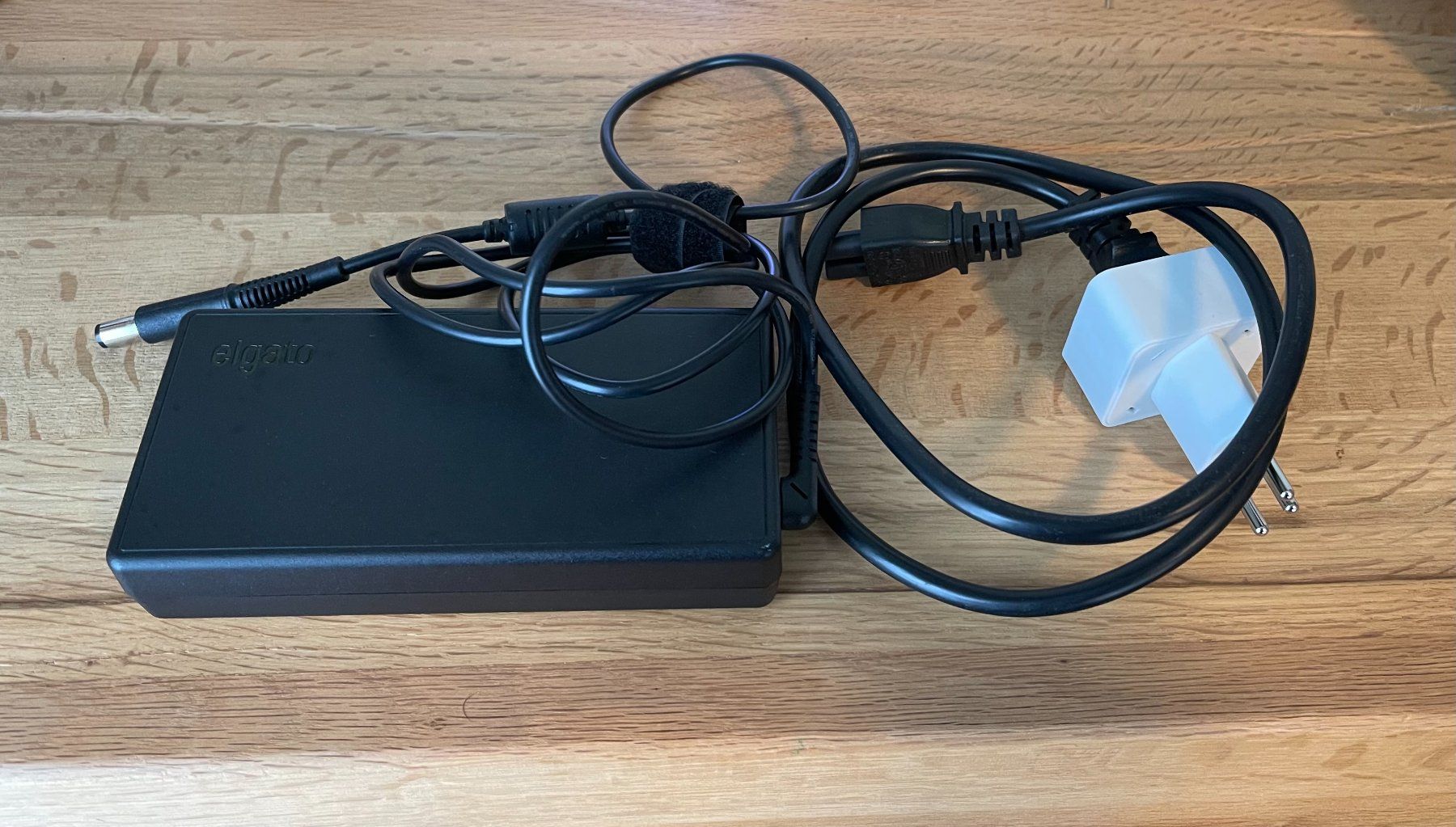 Elgato Docking station: Elgato Thunderbolt 3 Dock Docking Station – Usato da Dittingen venduto da stefanwiesendanger 3