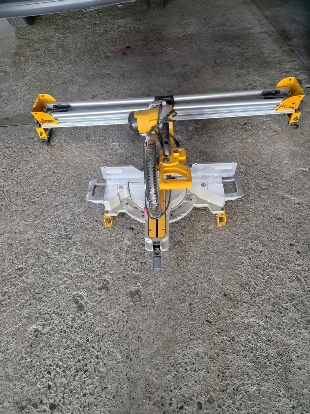 Dewalt Seghe: DeWalt Scie à onglets - DWS780 – Nuovo (secondo la descrizione) da Genève venduto da AuTuMnLoveR 1