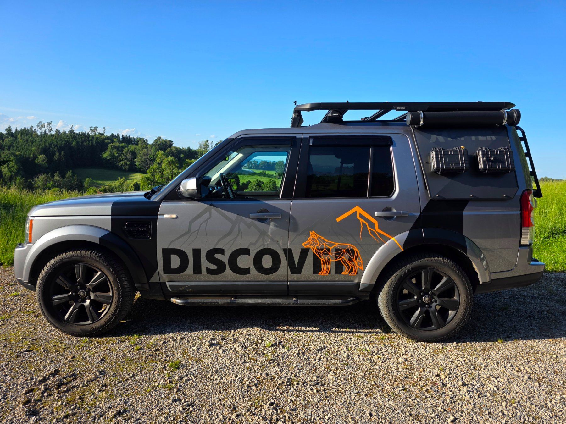 Land Rover Automobili: LAND ROVER DISCOVERY 4 OVERLANDER – Usato da Häggenschwil venduto da Iwingman 3