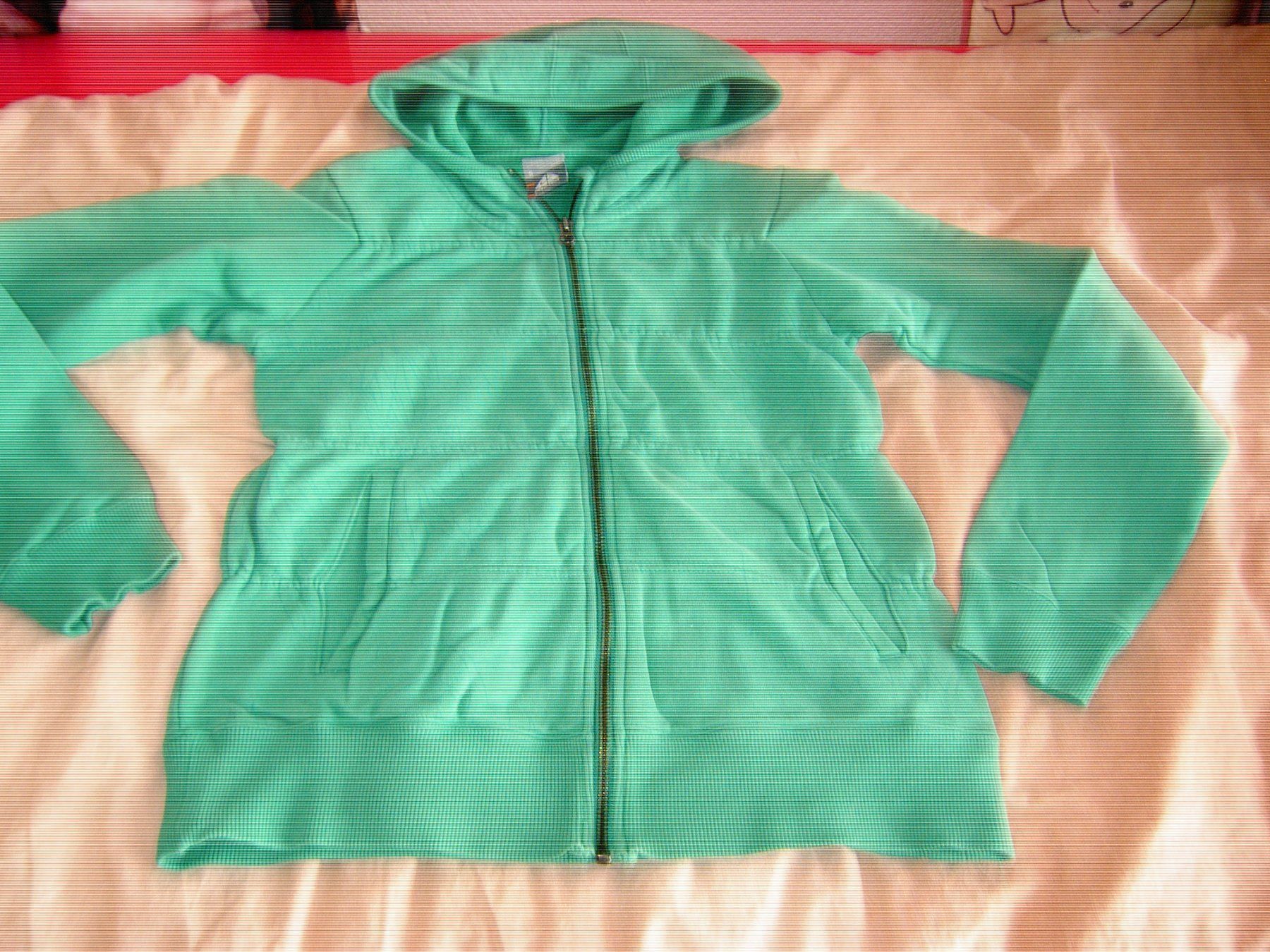 Nike Vestes: NIKE JACKE gr.S – D'occasion à Bettlach par Kvety 4