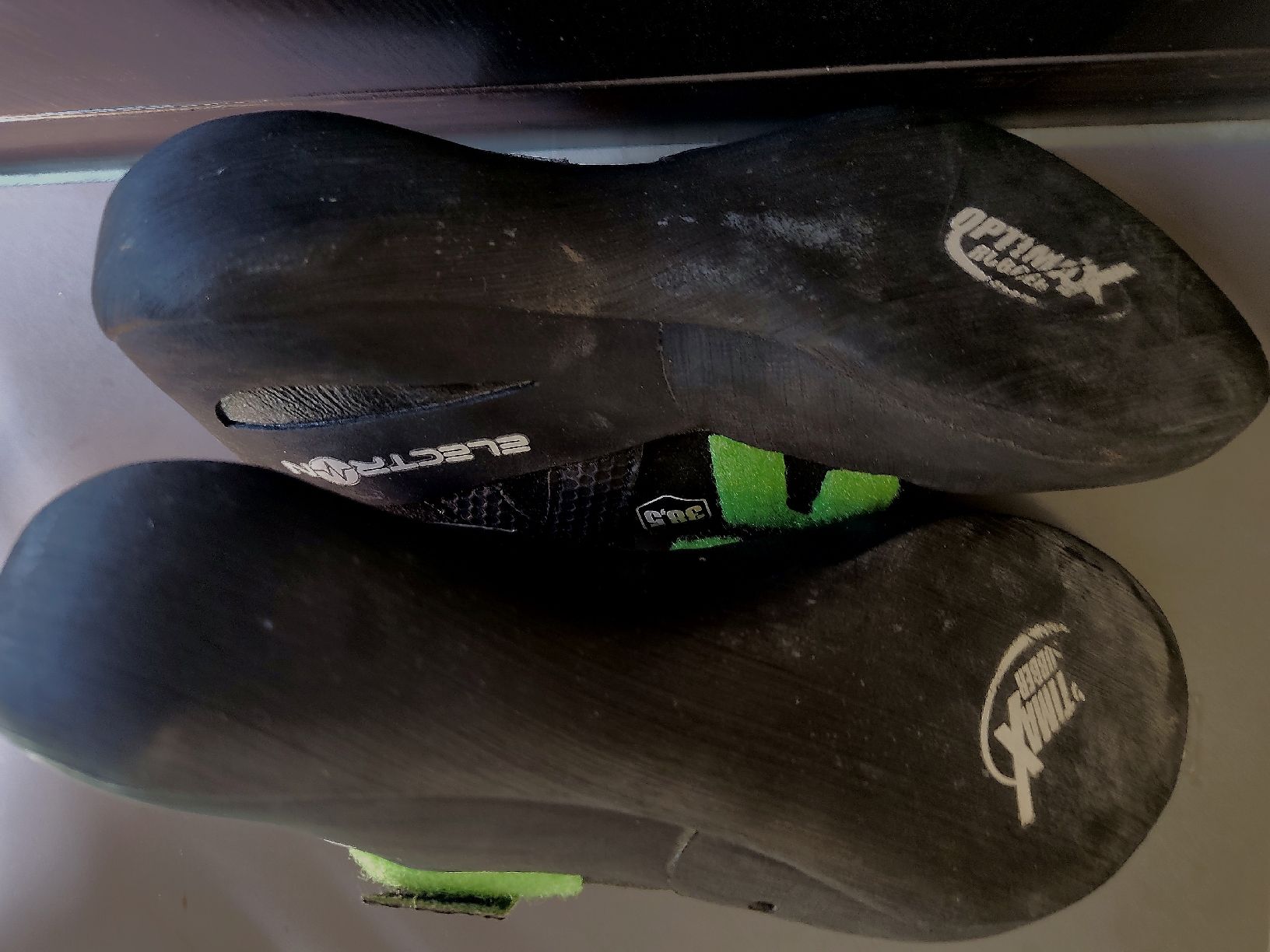 Scarpe da uomo: EB Kletterschuhe Grösse 38.5 - neu – Nuovo (secondo la descrizione) da Au TG venduto da Michelle_9711 3