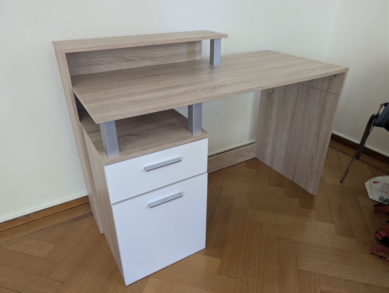 Scrivanie: Kleines Pult resp. Bürotisch – Usato da Basel venduto da TomSawyer1