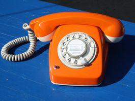 TELEFON VINTAGE MIT WÄHLSCHEIBE