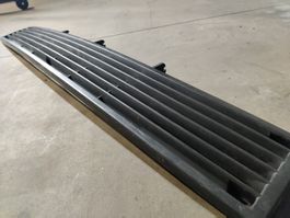 VW T3  unterer Kühlergrill Grill Frontgrill 251 853 663