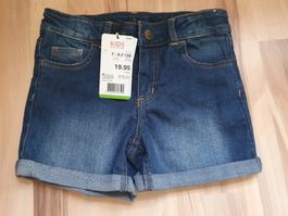Neue Shorts von Mirgos in Grösse 128/ Neupreis 19.95 Fr.