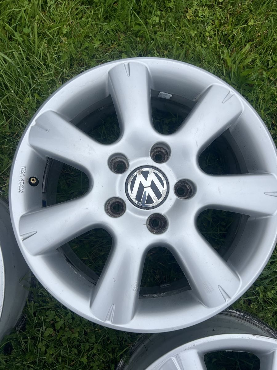 Volkswagen Cerchioni: Jantes VW 17 pouces 5x130 – Usato da sonceboz-sombeval venduto da vera040 1