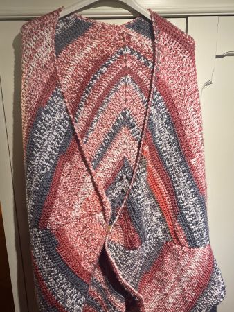 STRICKJACKE-SEELENWÄRMER -DAMEN,HANDGEMACHT,EINZELSTÜCK