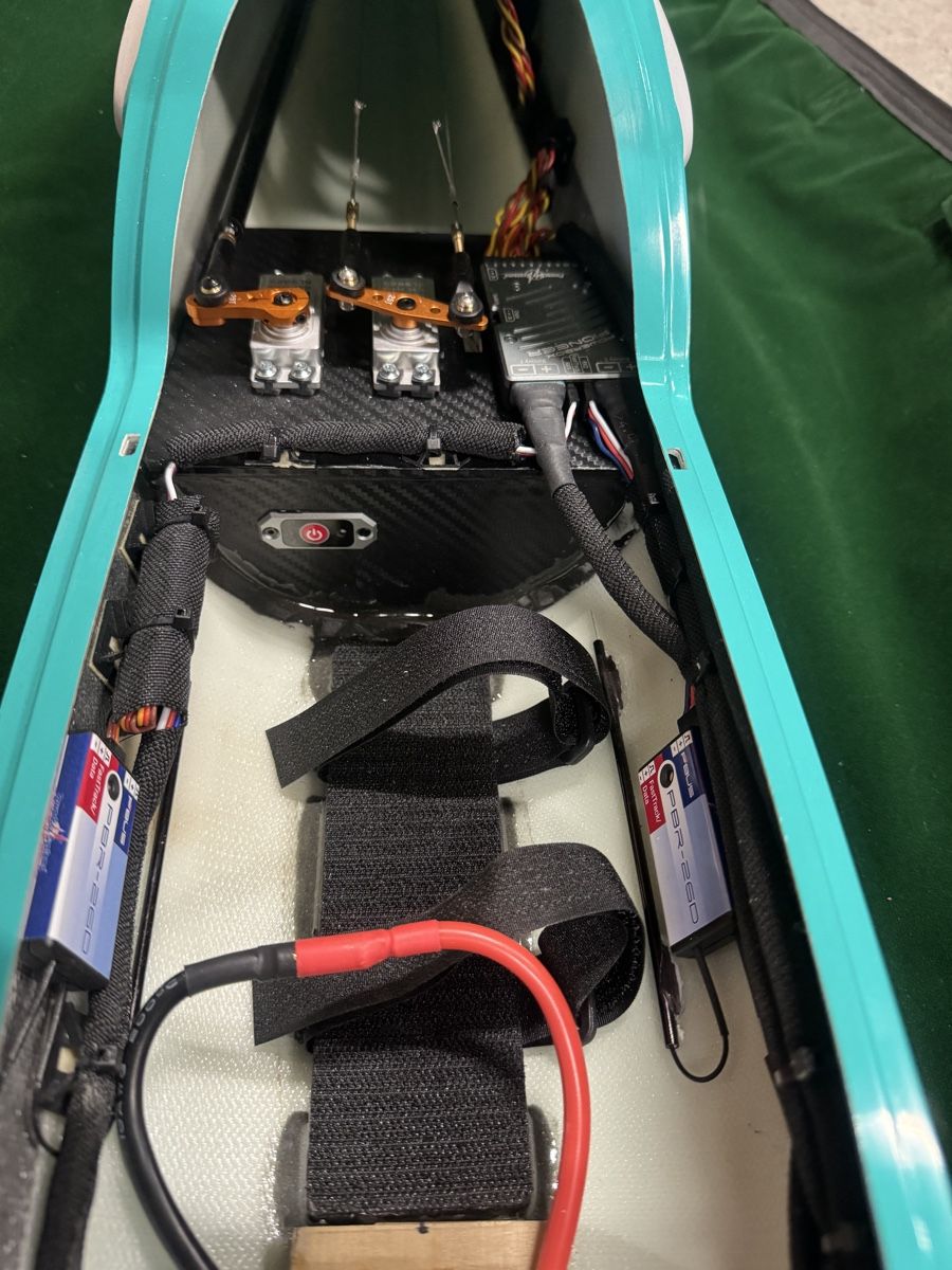 Modellismo RC: Swift S1 V2 Carbon Thomahawk ungeflogen – Nuovo e nell'imballaggio originale da Wilen b. Wollerau venduto da Loonyacht 1