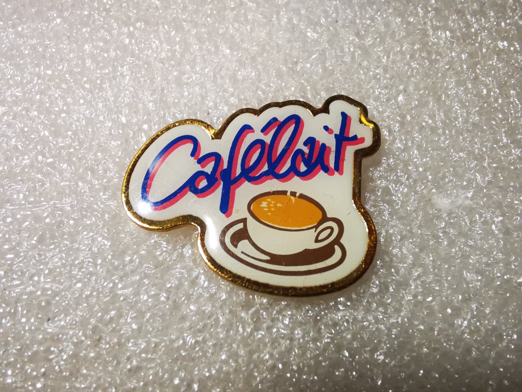 Placchette & Badge: Ansteckpin 8: Cafelait – Usato da Oppligen venduto da Pin-Fall-Shop
