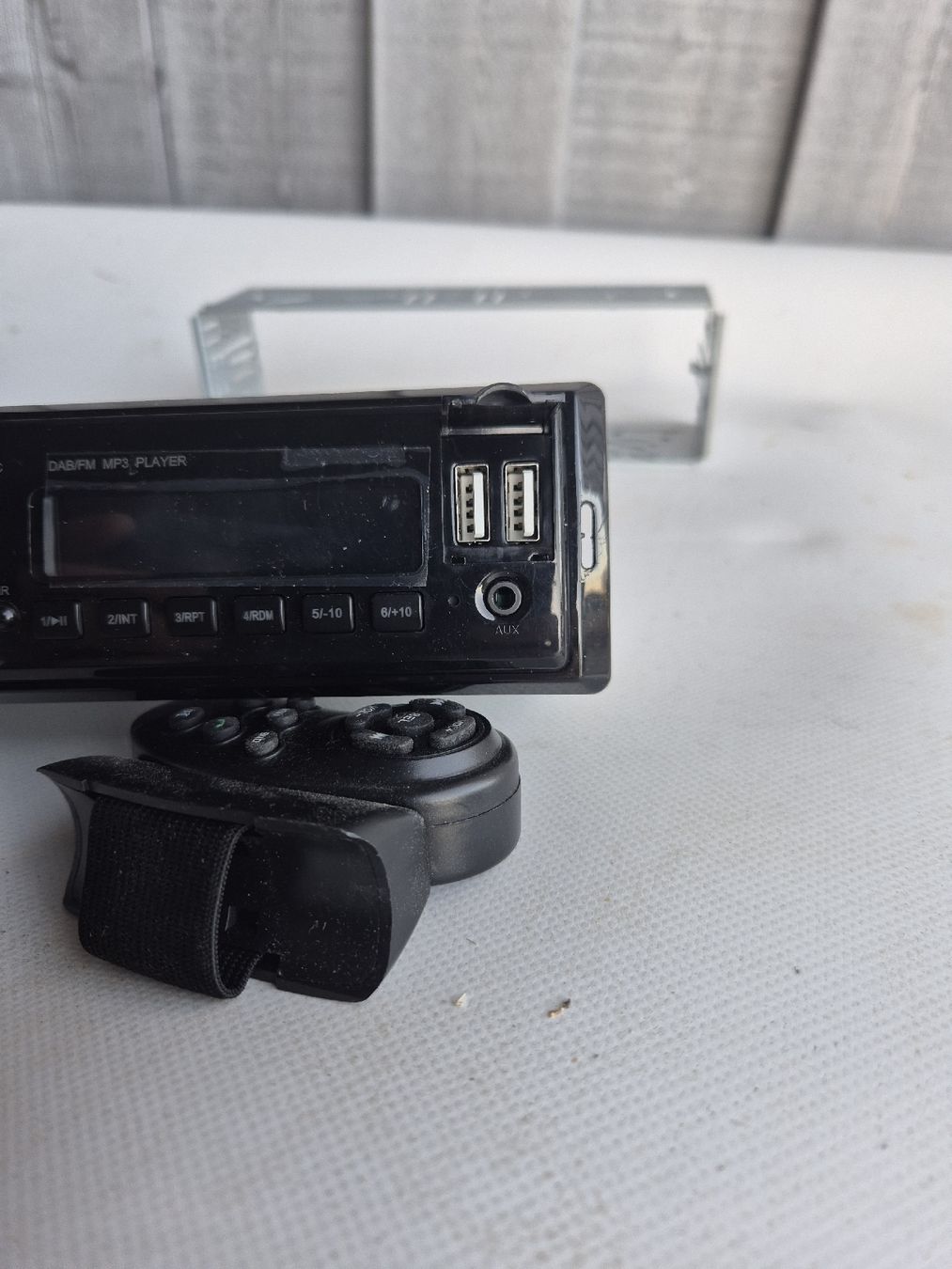 Radios: Autoradio  – D'occasion à Altnau par Sric 5
