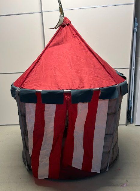 Alri letti & mobili per bambini: Spielzelt Kinder Ritterburg – Usato da Sins venduto da fruchtzwergli1 1