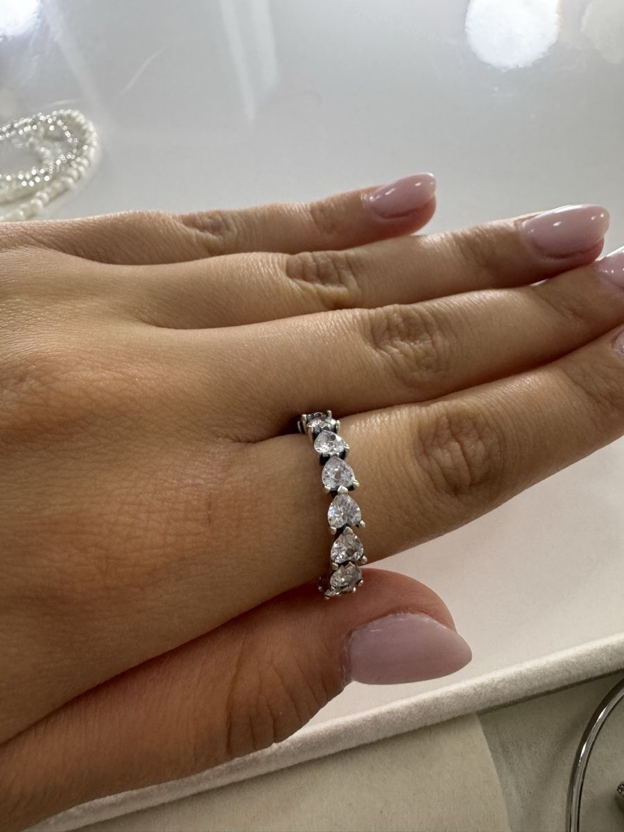 Anelli: Schicker Ring mit Herzen-Zirkonia,  Grösse 56 – Nuovo (secondo la descrizione) da Adligenswil venduto da agr_6pqd 2