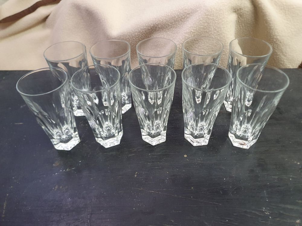 8 Bicchierini Da Tequila Gokelomg - Design A Cartuccia - 12 Gauge - Colore Rosso