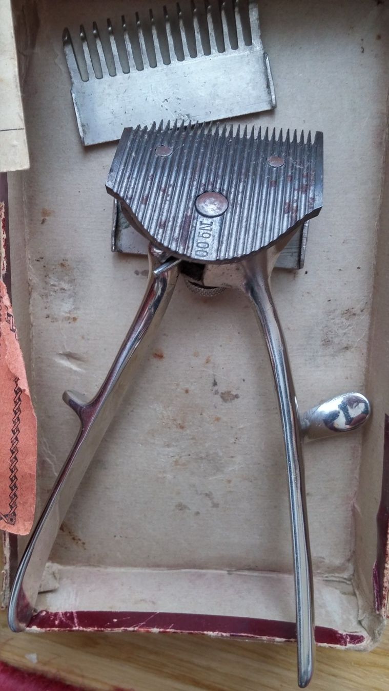Taglio: OMEGA Hand Haarschneidemaschine – Usato da Zürich venduto da sendbad 6