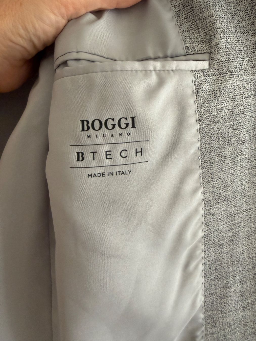 Completi, tute sportive e funzionali: New Anzug Boggi GR.48 – Nuovo (secondo la descrizione) da Küsnacht ZH venduto da nat_m97w 3