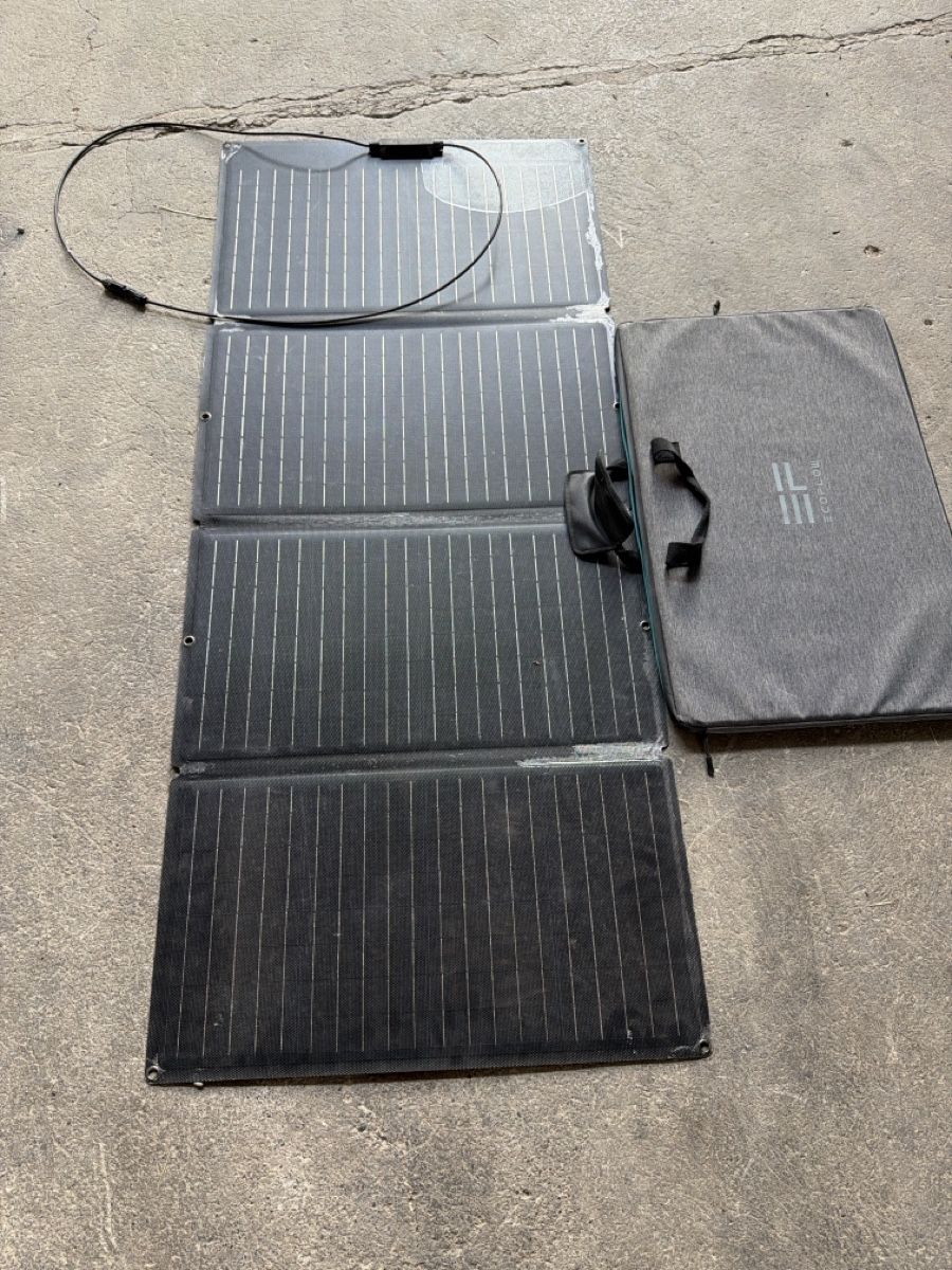 Ecoflow Dispositivi a energia solare: ECOFLOW Solarpanel zusammenklappbar gebraucht – Usato da Richterswil venduto da Richti1073 1