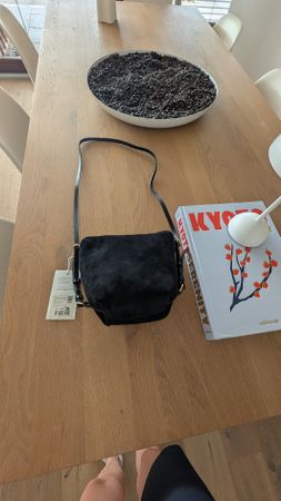 Tasche von Sézane modell Lou in schwarz neu mit Etikett 