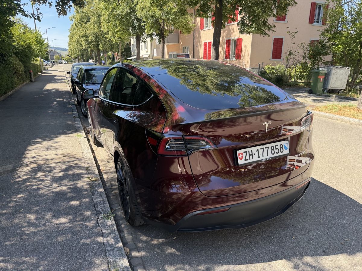 Tesla Autos: Tesla Model Y Performance – D'occasion à winterthur par iva_j2h5 3