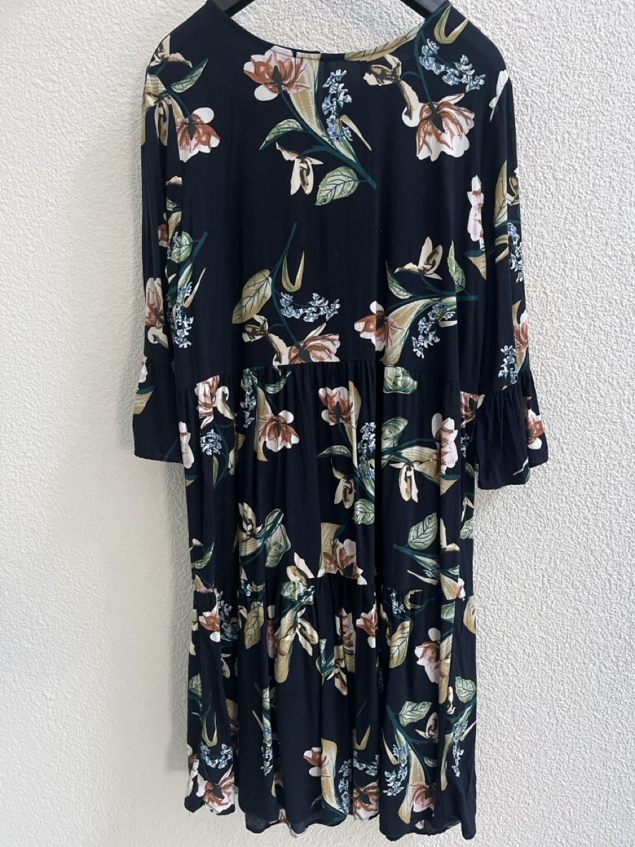 Vestiti: Herbst-Kleid Blumenmuster S – Nuovo (secondo la descrizione) da Steinmaur venduto da RosaliaT