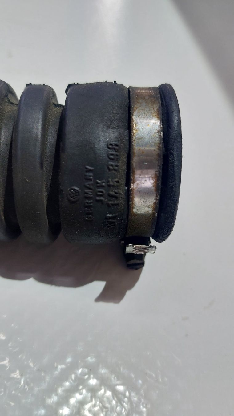 Tubi & Tubi flessibili: Vw Polo G40 Ladeluftschlauch – Usato da Ibach venduto da Zingi73 2