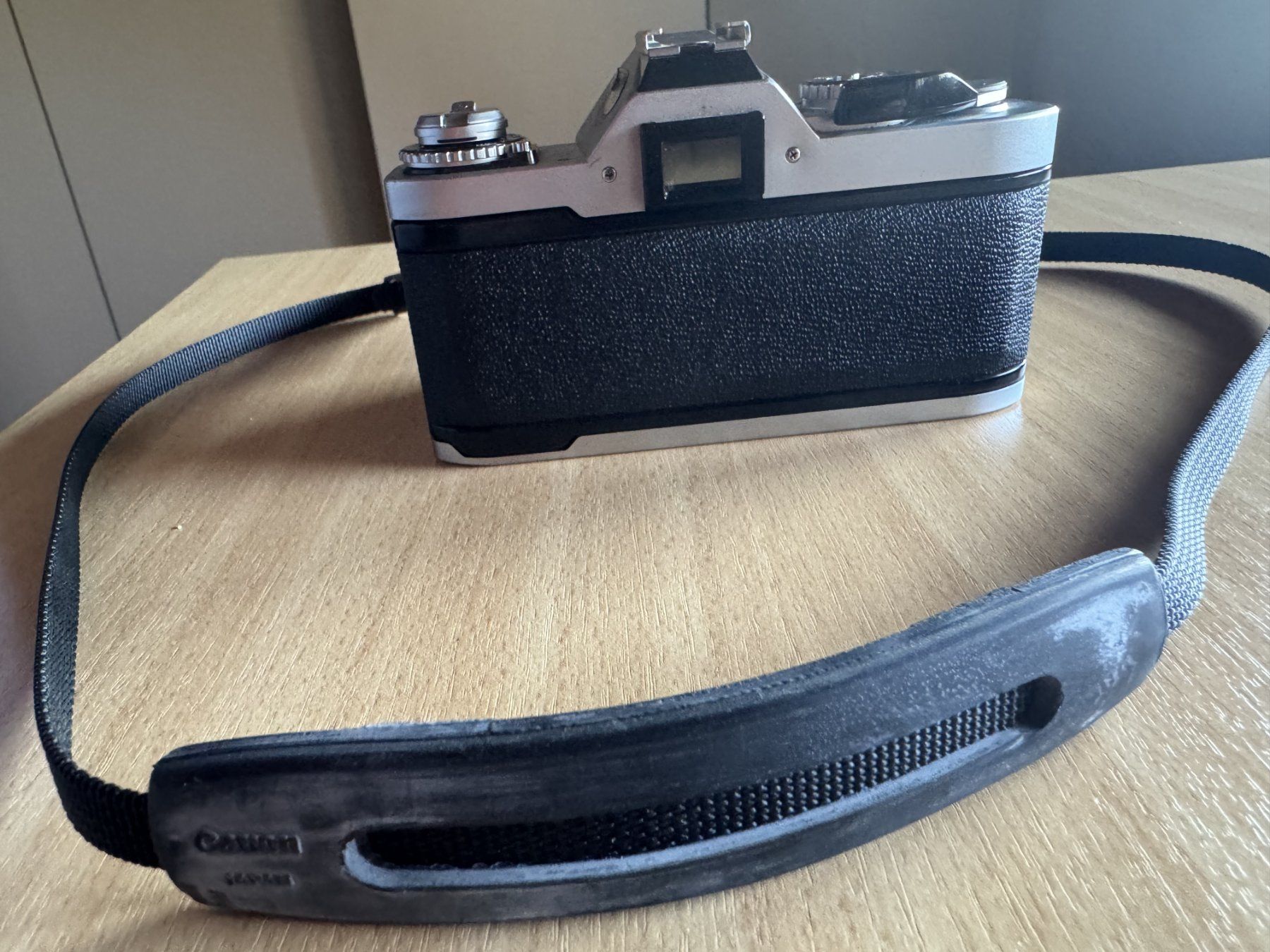 Canon Appareil photo: Canon Kamera AV-1 – D'occasion à Diepoldsau par preisparadies-ch 4