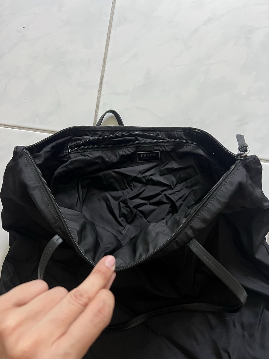 Prada Borse: PRADA NYLON TOTE BAG – Nuovo (secondo la descrizione) da Zürich venduto da Isabel. 3