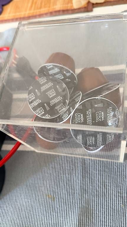 Kaffeemaschinen & Espressomaschinen: machine cafe dolce gusto – Gebraucht aus Yverdon-les-Bains von oporto76 2