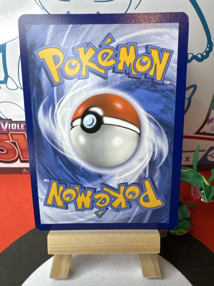 Pokémon Carte collezionabili: POKÉMON / Eiscue / Paldea Evolved / Illustration 🇺🇸 – Usato da Herzogenbuchsee venduto da TCG-High-Quality 1