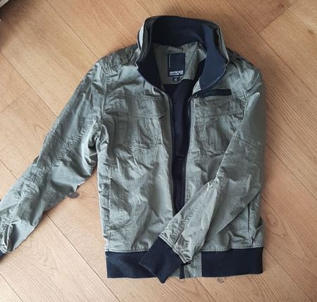 Lässige Übergangsjacke Olivgrün - Top Zustand!