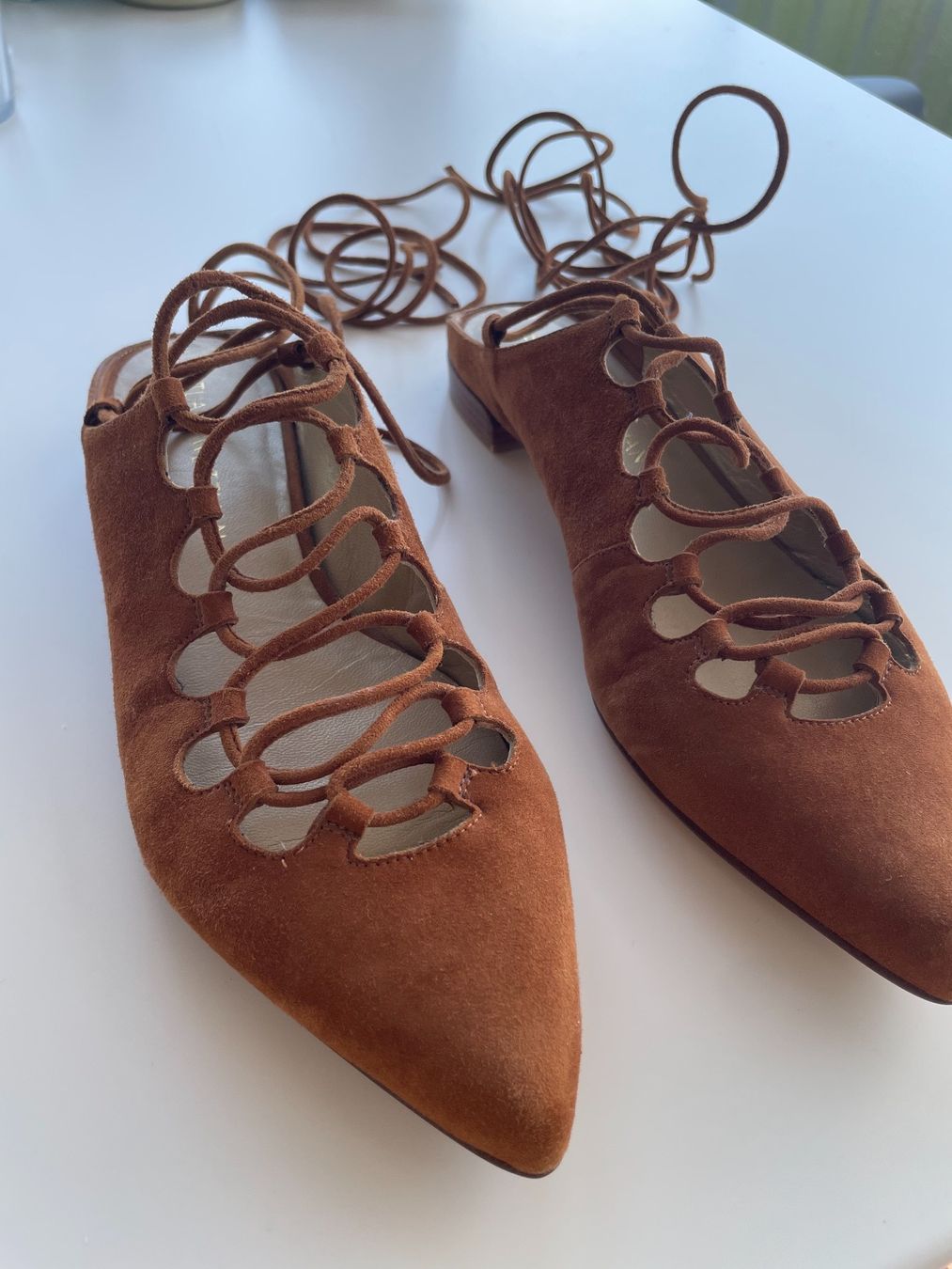 Stuart Weitzman Scarpe da donna: Spitze Schnürschuhe von Stuart Weitzman Gr. 38 – Nuovo (secondo la descrizione) da Olten venduto da hahnice99 3