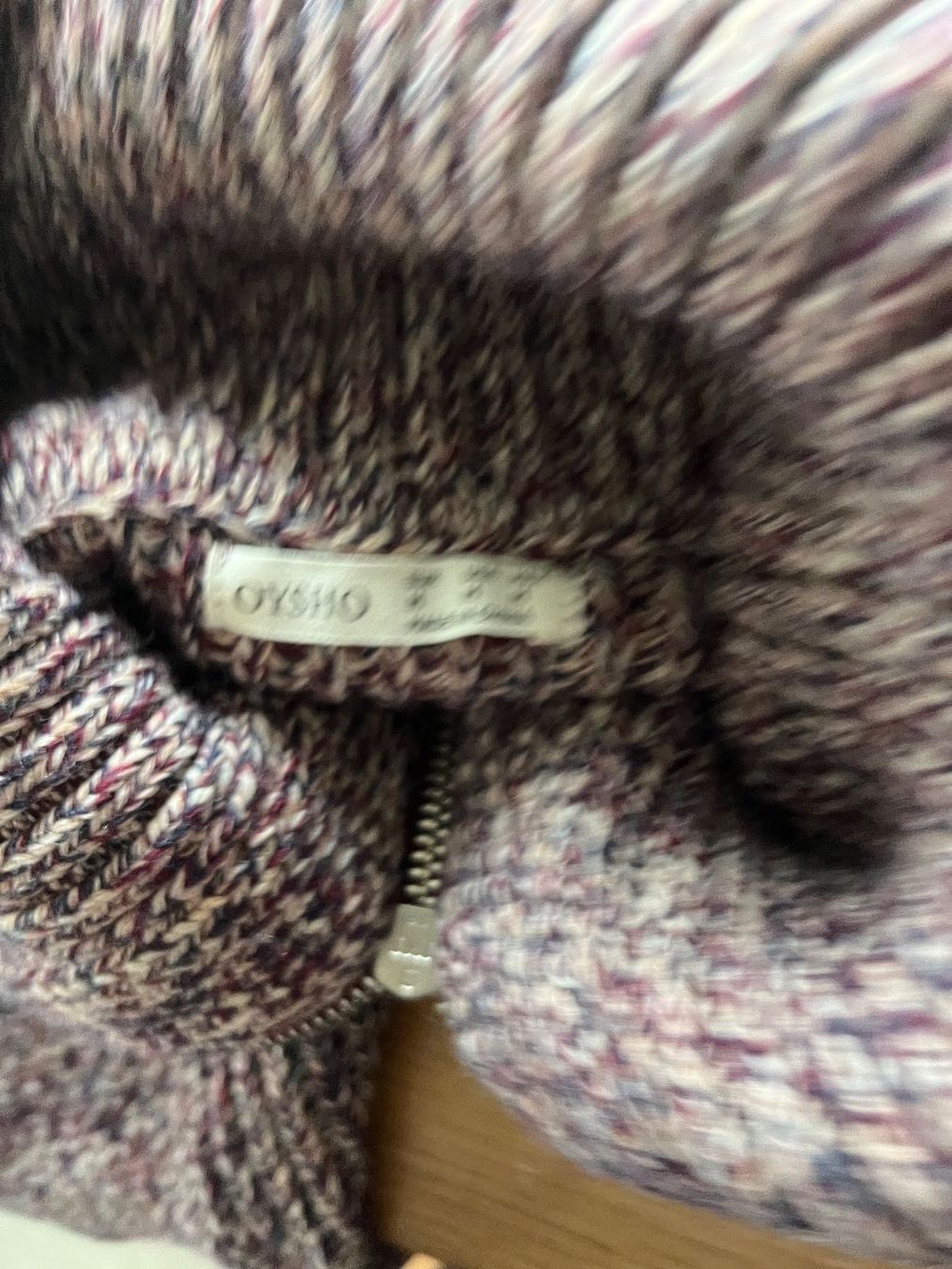 Oysho Giacche: OYSHO Strickjacke Gr. M – Usato da Utzenstorf venduto da Ismaele 3