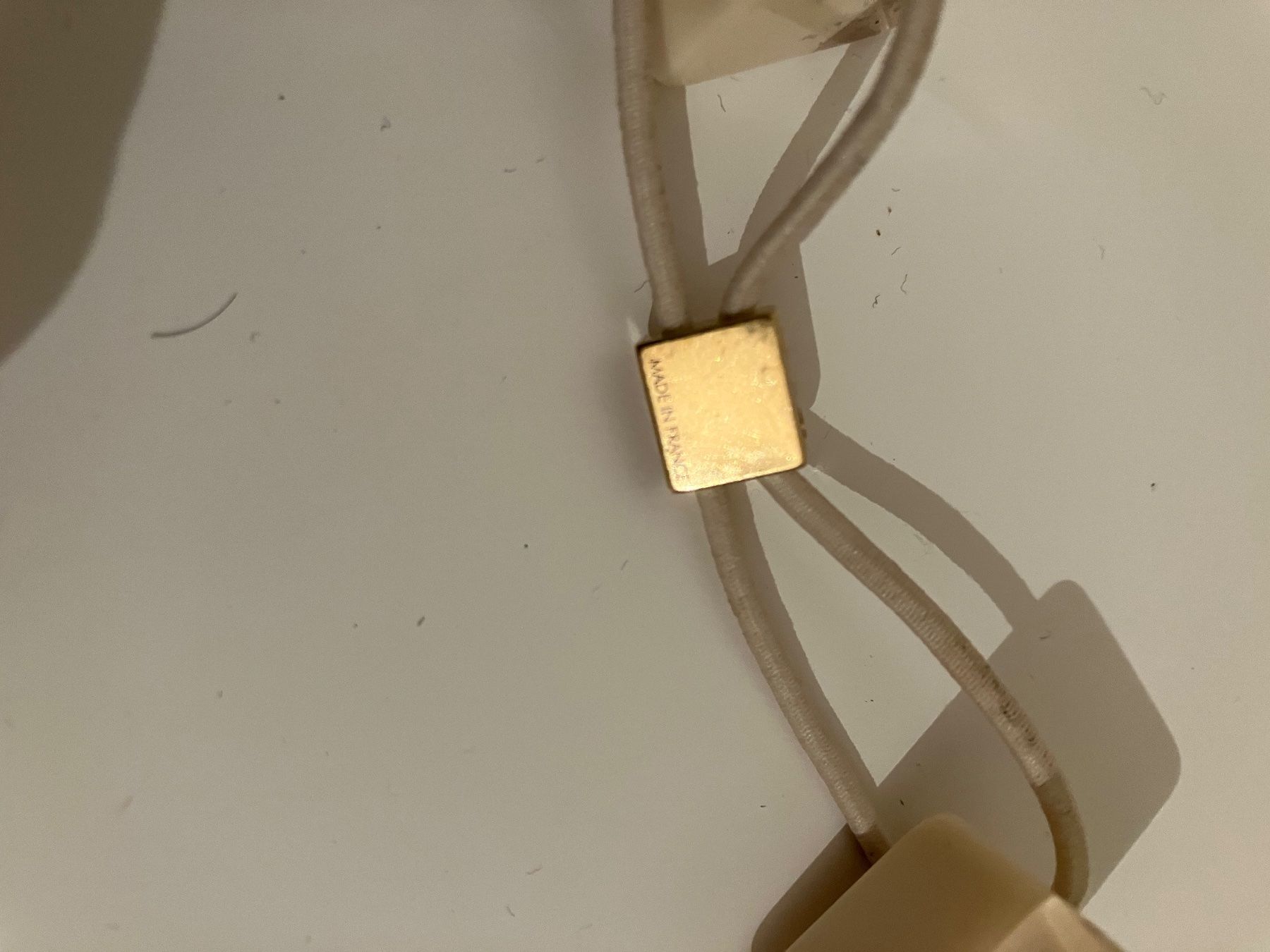 Louis Vuitton Haarschmuck: Louis Vuitton – Gebraucht aus Spreitenbach von schwarzerhase70 3