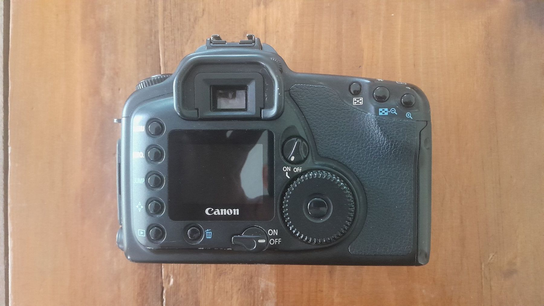 Canon Fotocamera: Canon EOS 10D Digital Fotokamera – Usato da Davos Platz venduto da Erichrist 1